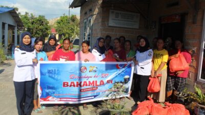 Stasiun Bakamla TBK Salurkan Paket Sembako Sambut HUT ke-20 Bakamla RI