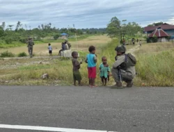 Bangun Kedekatan Dengan Masyarakat, Satgas Damai Cartenz Intensifkan Patroli Humanis di Nduga