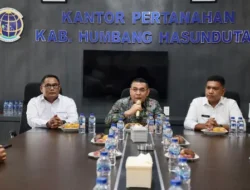 Kunjungi Kantah Kabupaten Humbang Hasundutan, Wamen Ossy Tekankan Pentingnya Akurasi Data Pertanahan
