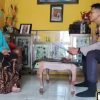Wujud Nyata Polri Humanis, Bhabinkamtibmas Bantu Marbot Masjid Yatim Piatu Penyandang Disabilitas Akses Bansos